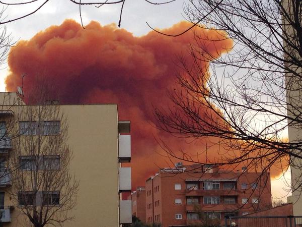 igualada-nube-tossica